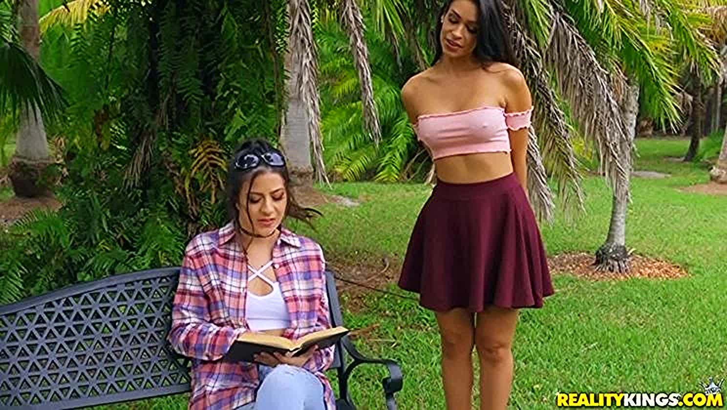 Katana Kombat, Natalie Brooks, Big Tits, Scissoring