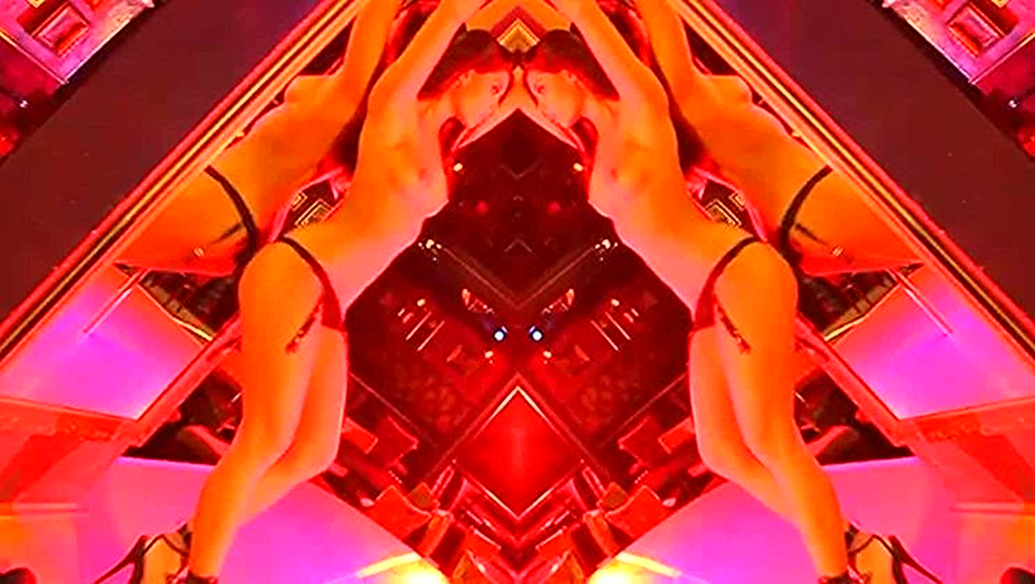 Natalie, Solo, Softcore