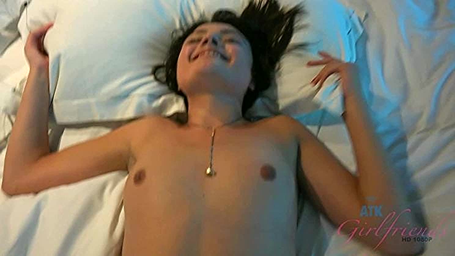 Adria Rae, Facial Frenzy, Facial