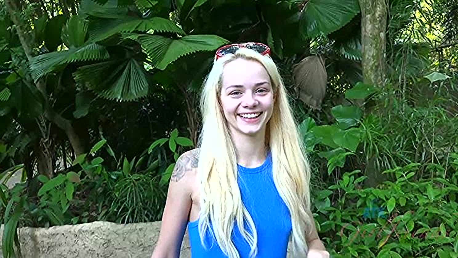 Elsa Jean, Nut In, Sloppy Seconds, Spreading Pussy