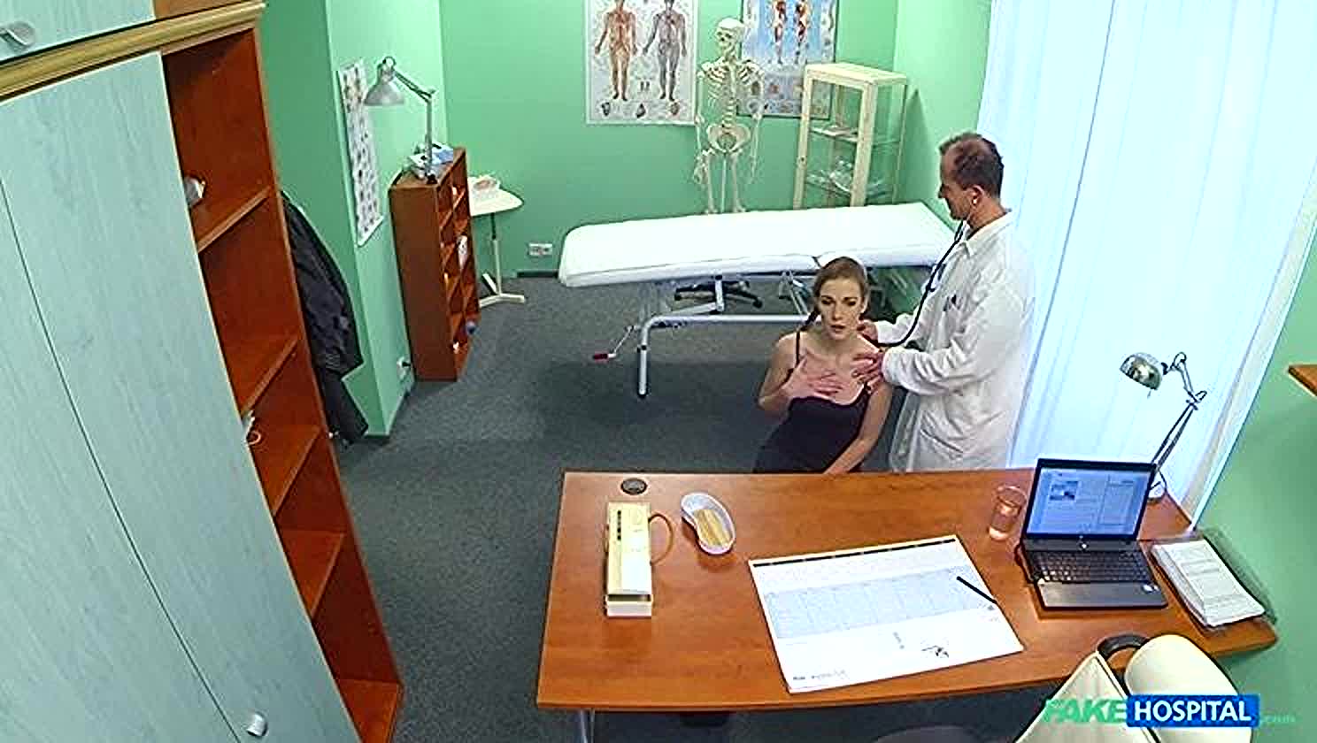 Uniform Fantasy, Office Sex