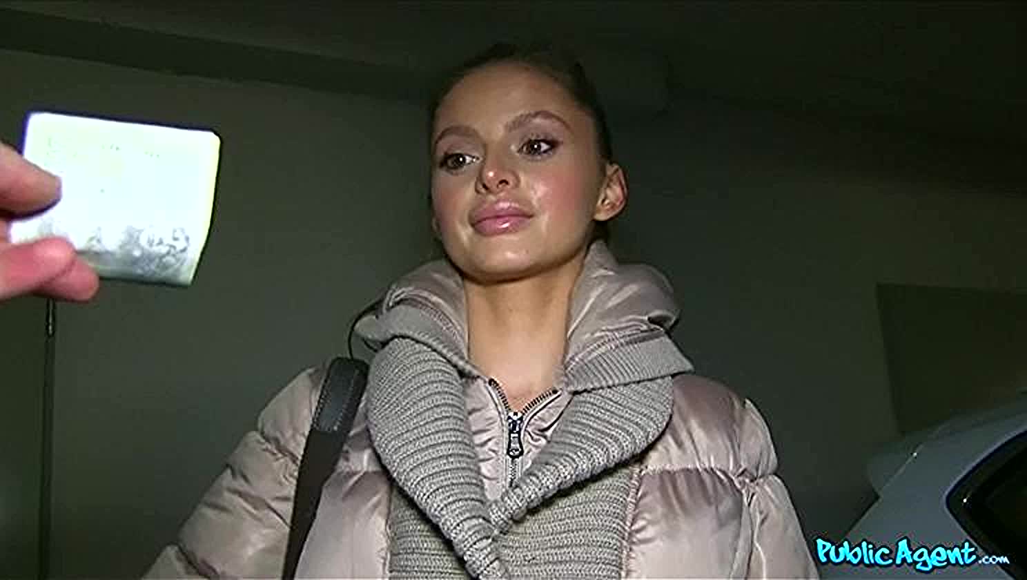 Anezka Bange, Pov, Handjob, Sneaky Link