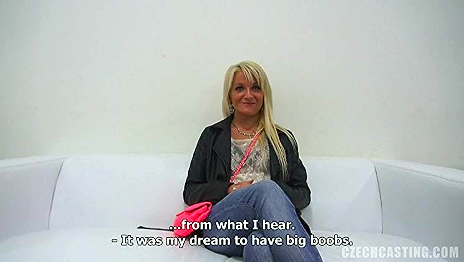Veronika, Casting, Fake Interview, Solo Toy