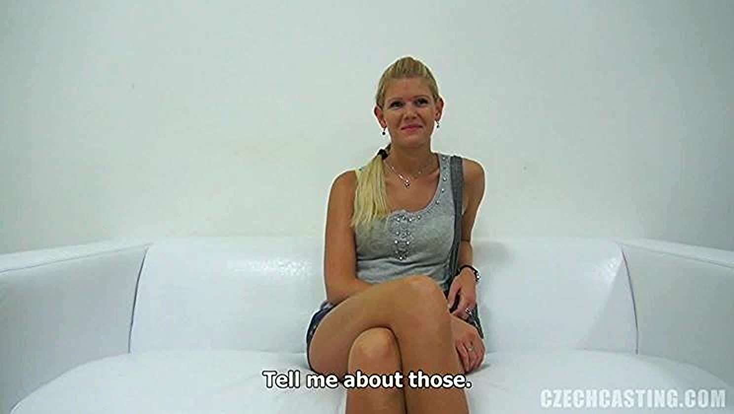 Lucka, Petting, Blonde