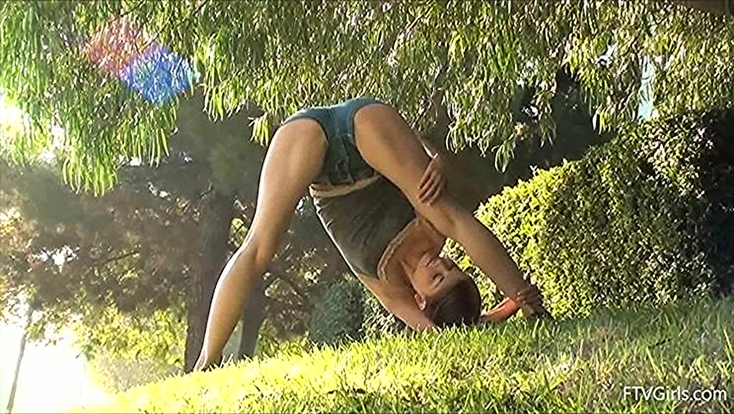 Sensi, Squirt Queen, Self Love, Public Nudity